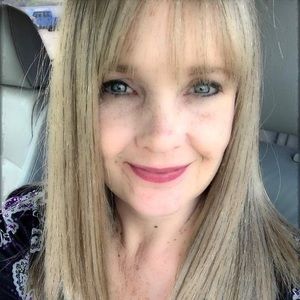 Meet your Posher, Christa